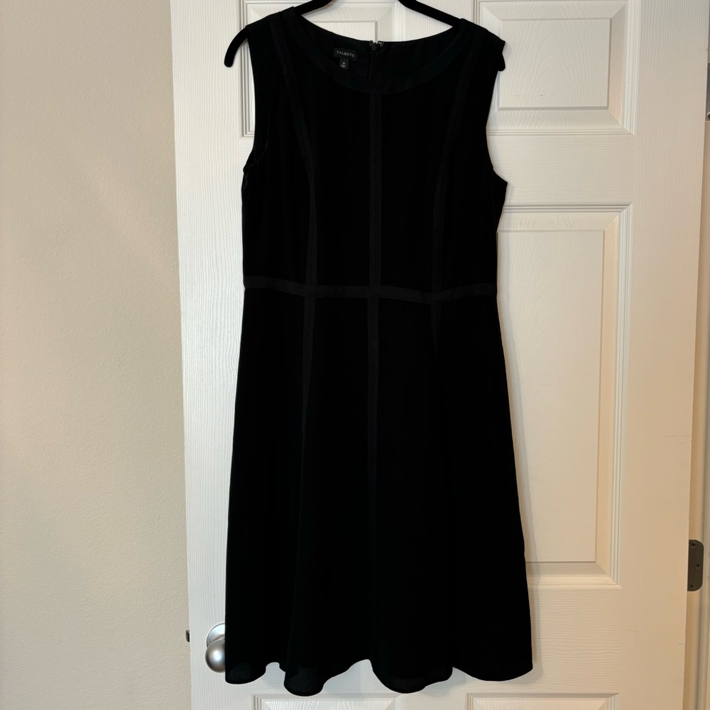TALBOTS 100% Silk LBD Sleeveless size 10 NWT